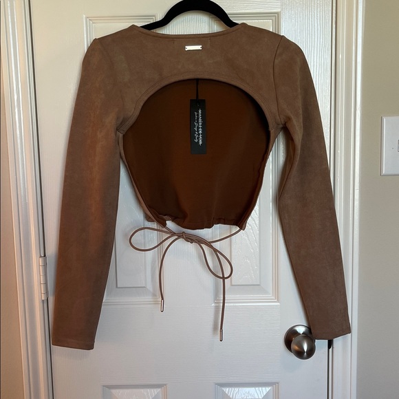 NWT Maniere De Voir Backless Faux Suede Crop Top - Picture 3 of 7